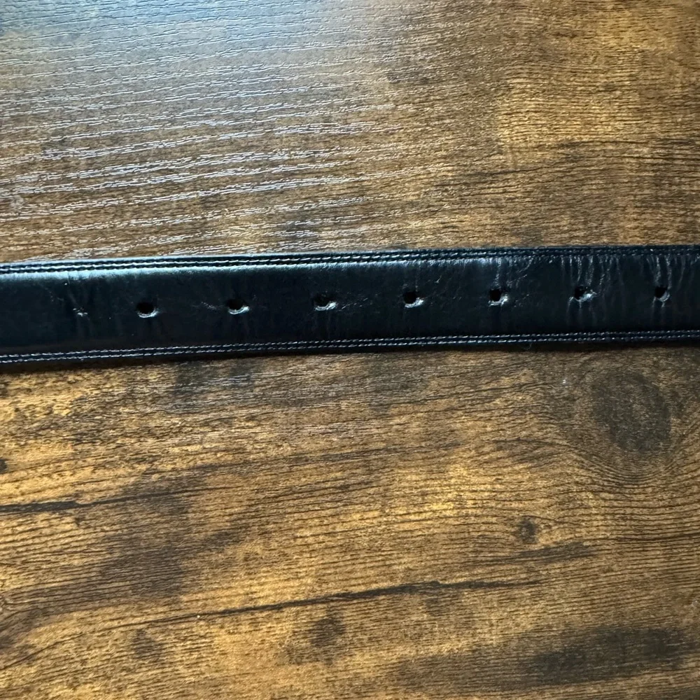 Tommy Hilfiger Genuine Leather Black Brown Reversible Belt Size 30-32